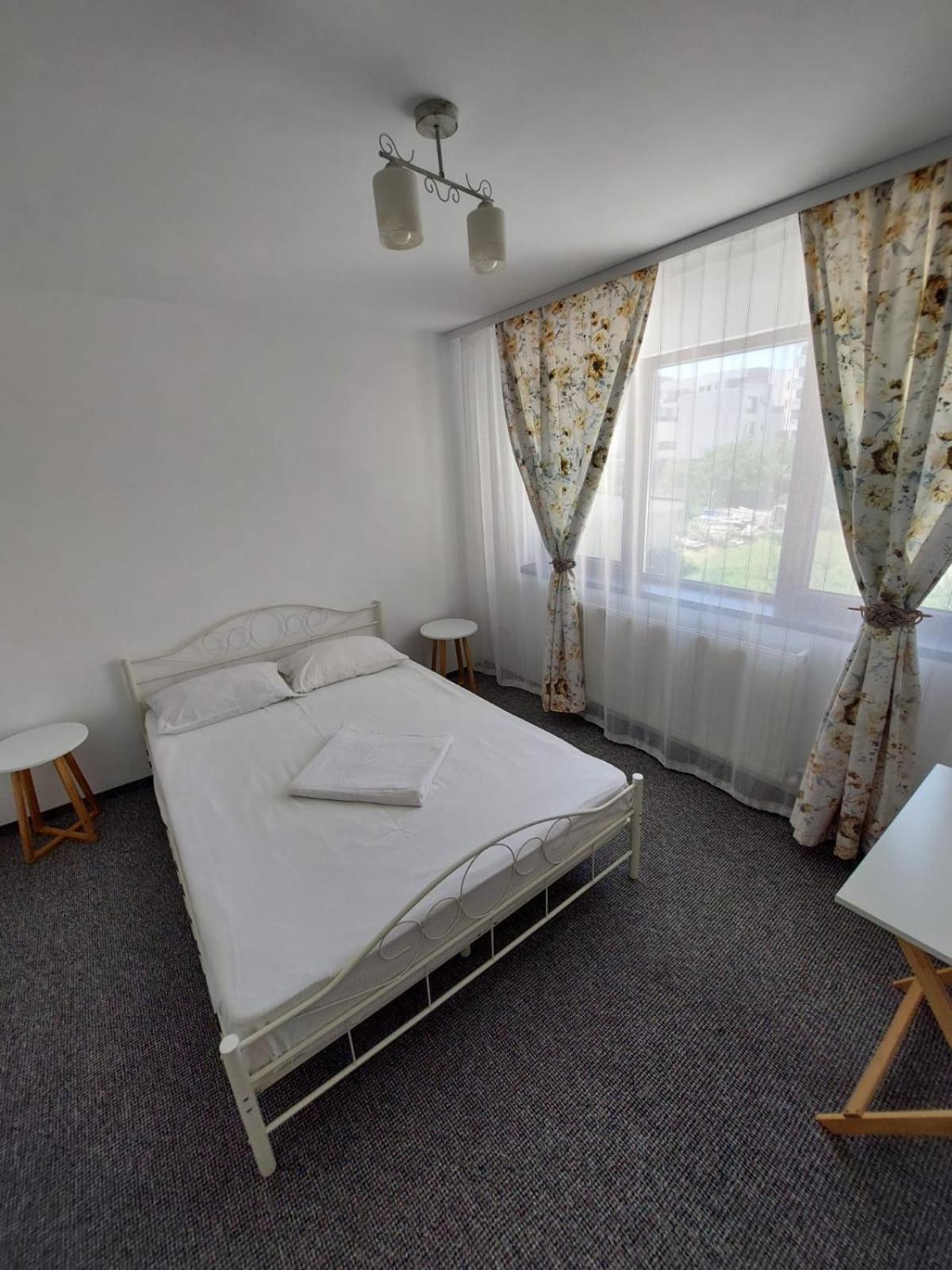 Hotel Casa Jolie à Constanţa Extérieur photo